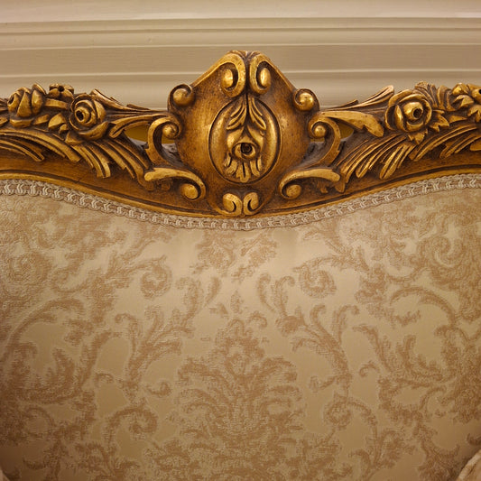 Louis XV Giltwood Settee