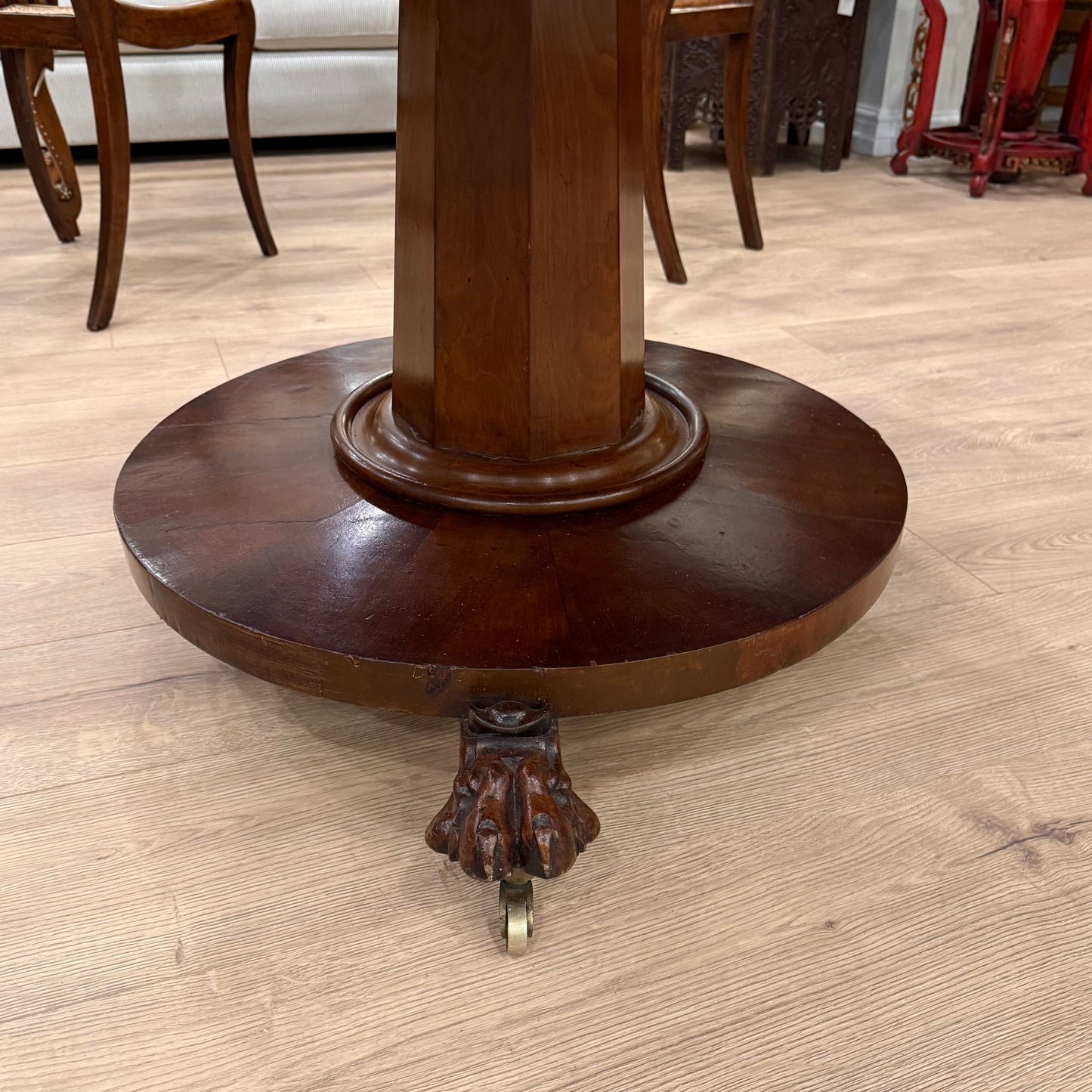 Antique Early Victorian Mahogany Breakfast Table – Stunning Flame Veneer Top