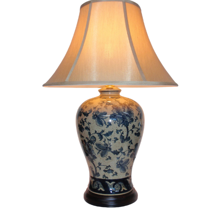 Eastern Pavilion Lamp