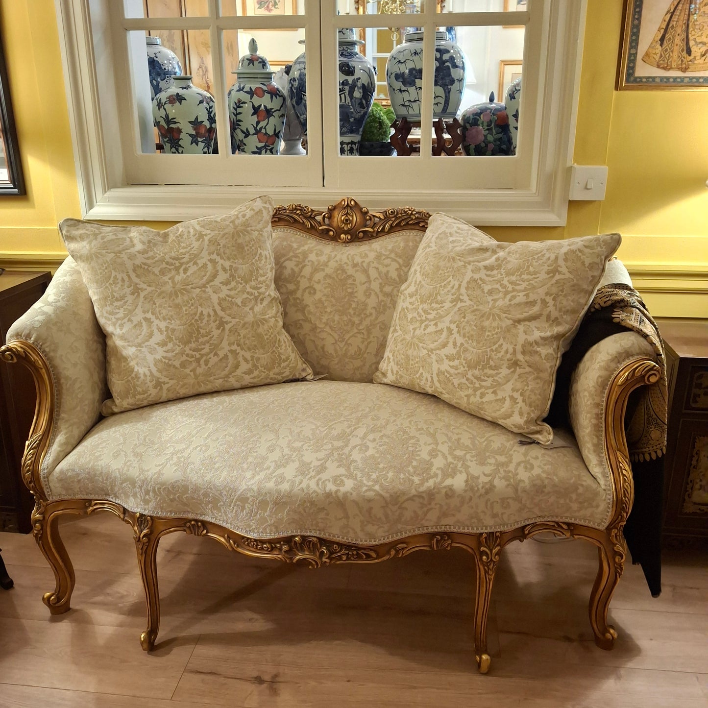 Louis XV Giltwood Settee