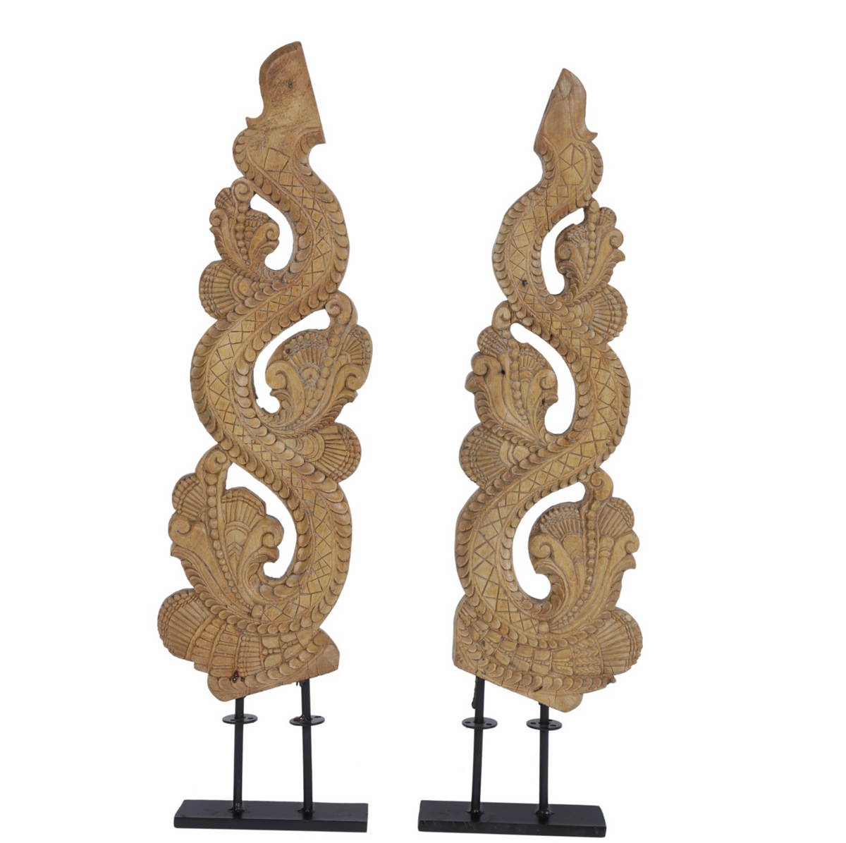 An Impressive Pair Of Antique Indian carvings,