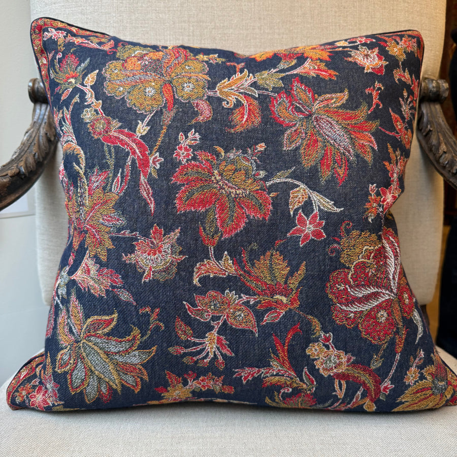 Soraya Cushion