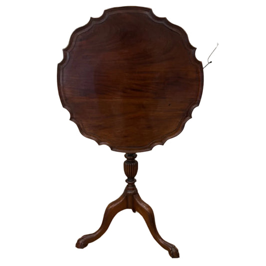 Georgian Mahogany Tilt-Top Table