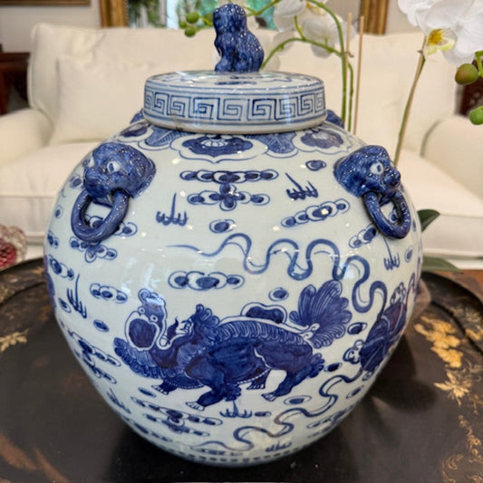 Jingdezhen Hand-Painted Blue & White Lion Large Spherical Jar