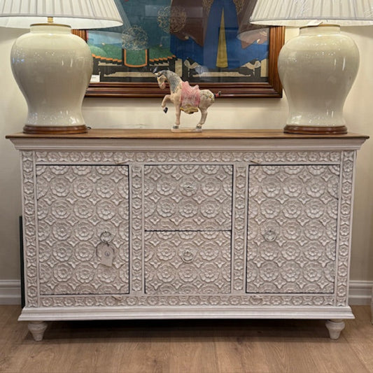 Lantana Sideboard
