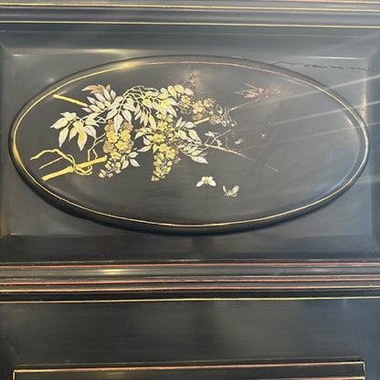 Antique Black & Gold Chinoiserie Screen