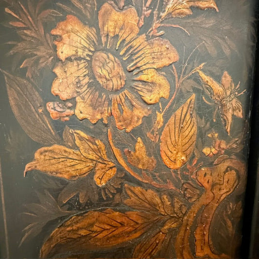 Georgian Chinoiserie Corner Unit