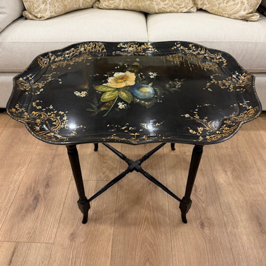 Jennens and Bettridge Papier Mache Tray Table