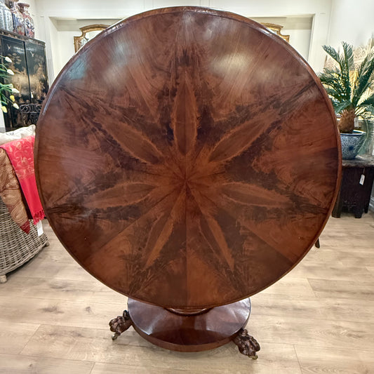 Antique Early Victorian Mahogany Breakfast Table – Stunning Flame Veneer Top